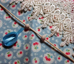 Curtain & net sets 15