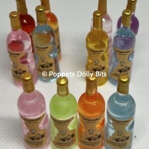 3 Bottles wine Blythe Barbie size