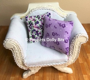Scatter cushion set 74