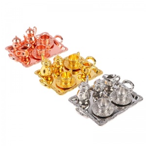 Gold/silver tea/coffee set