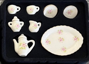 16th scale tea/coffee sets choice of 6