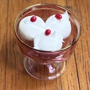 13. Glass cranberry meringues bowl