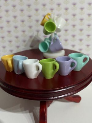 Mug tree & 6 mugs