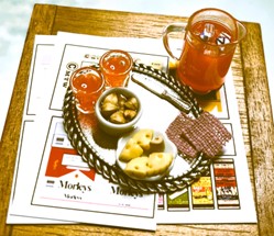 Cocktail set orange punch
