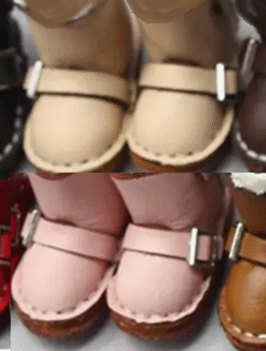 chunky buckle boot