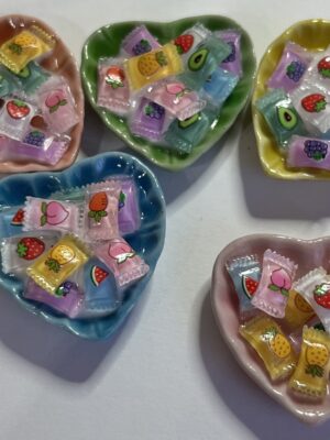 1/6 scale sweets in heart dish