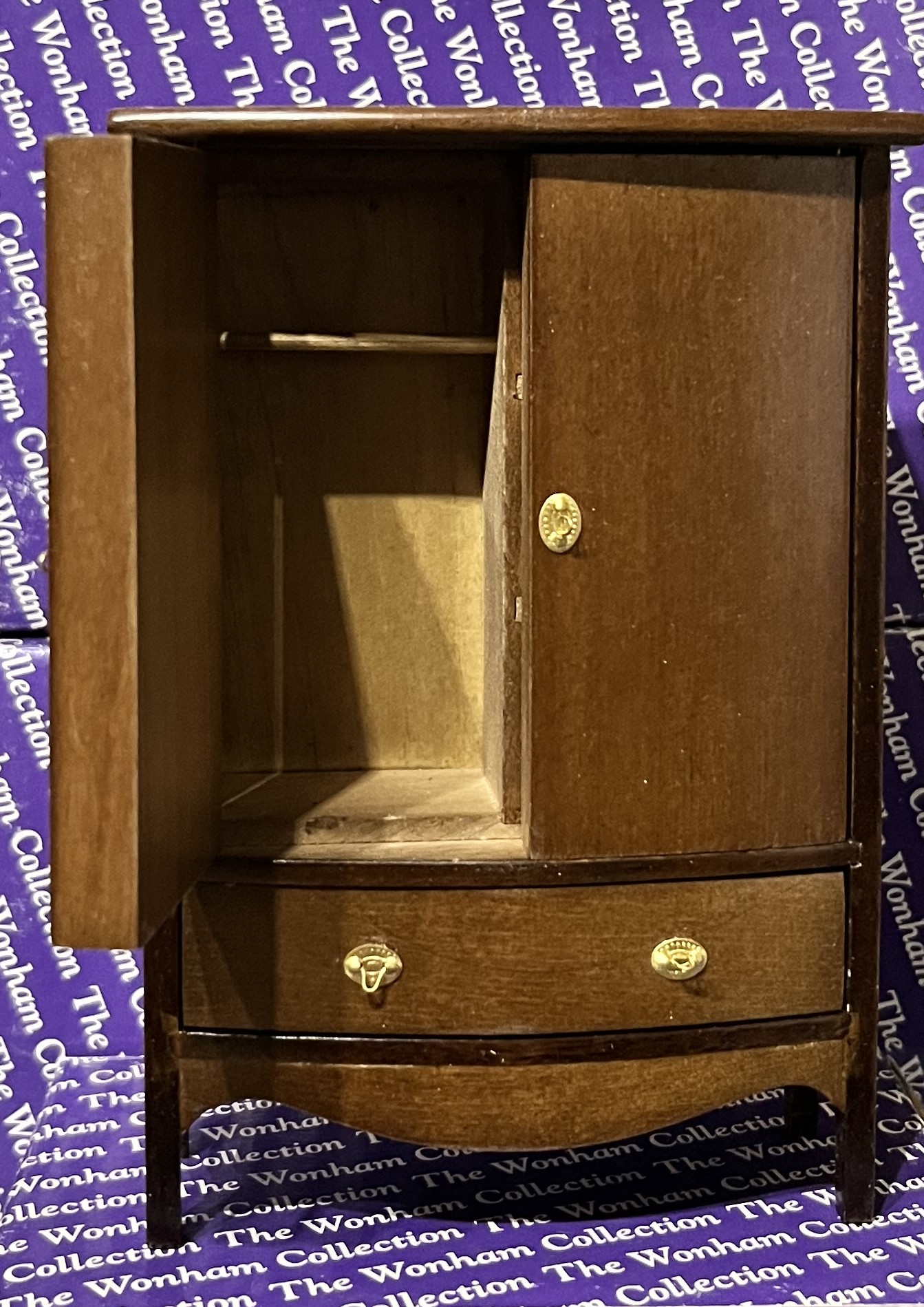 Wonham cabinet 12th scale